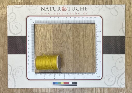 Nähgarn NM 16/2 auf Holzspule (resedagelb) – Bild 2