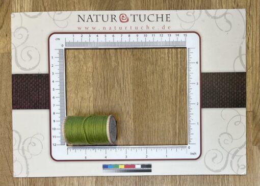 Sewing thread NM 16/2 on a wooden spool (light-green-reseda-indigo) - Image 2