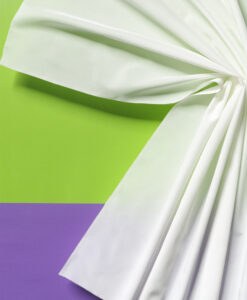 Taffeta 16 – Luxurious silk-cotton blend in natural white